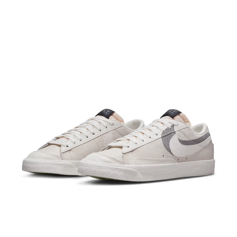 Nike Blazer Low '77 Halloween size 7 Men 8.5 Women